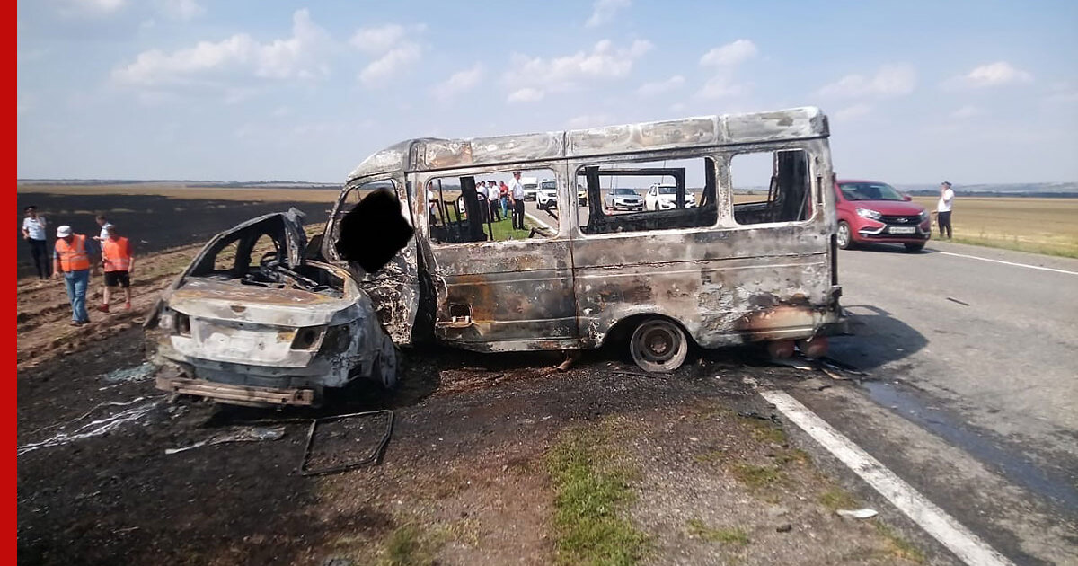 На Ставрополье в ДТП с маршруткой погибли 6 человек и 10 пострадали
