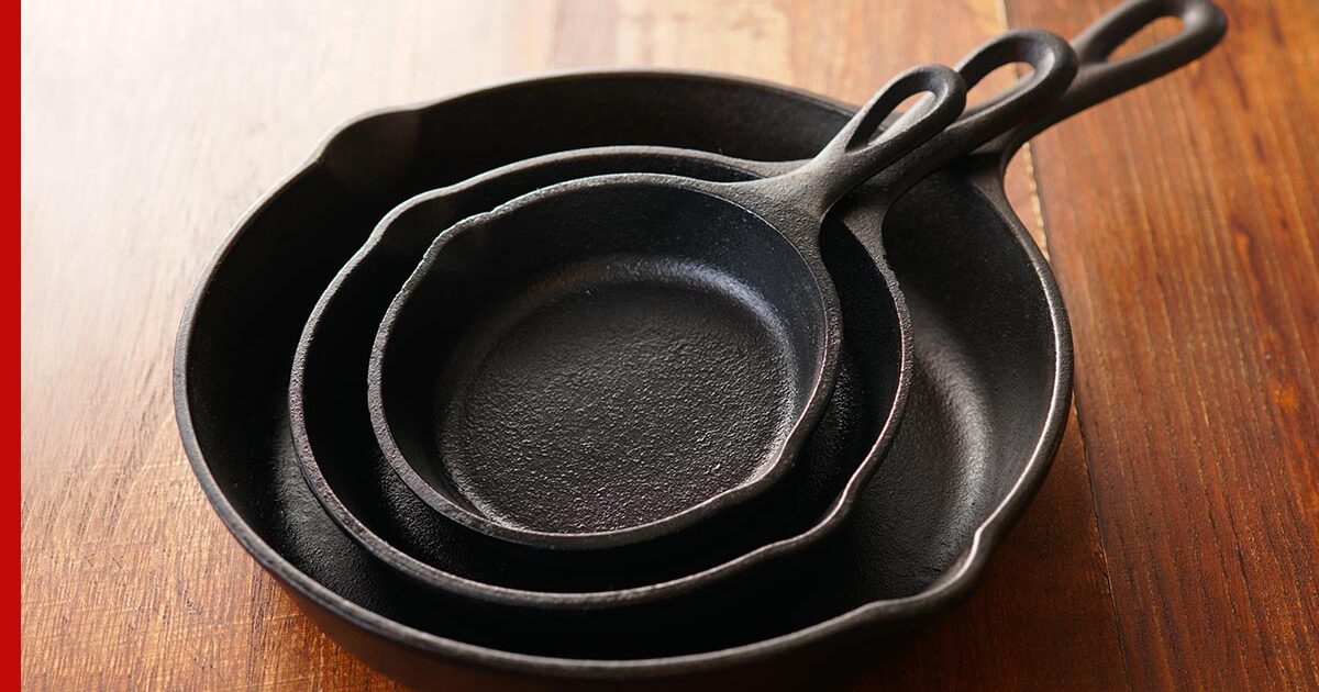 Прослужит долго: эксперт рассказала, как правильно мыть чугунную сковороду
