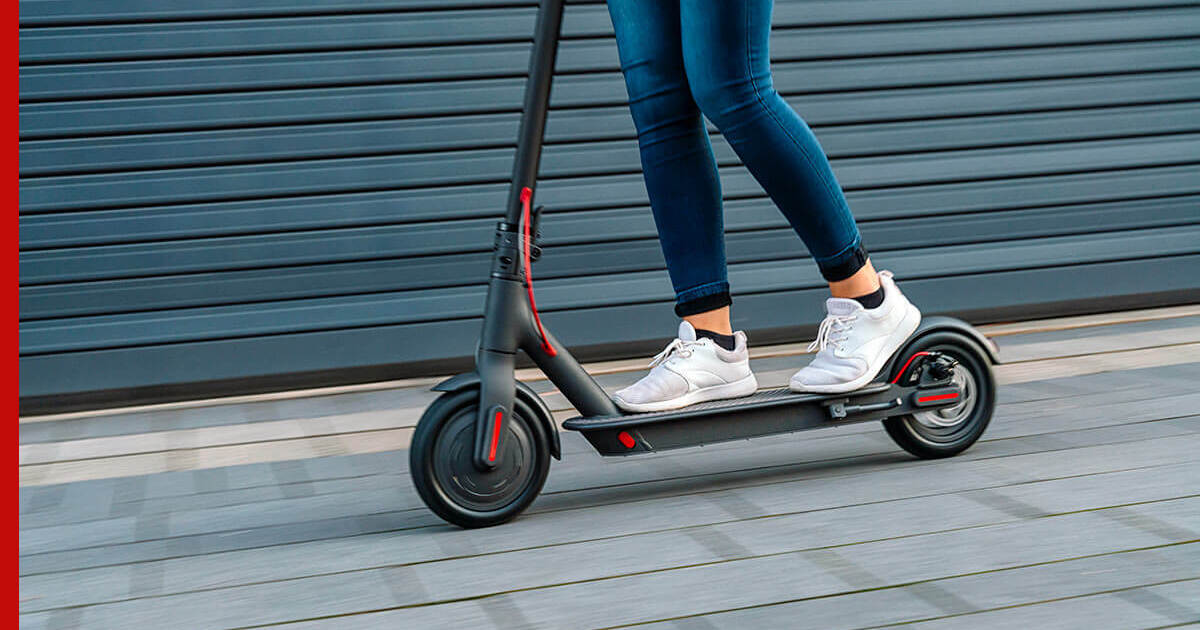 В Москве начали тестировать контроль скорости электросамокатов системой ...