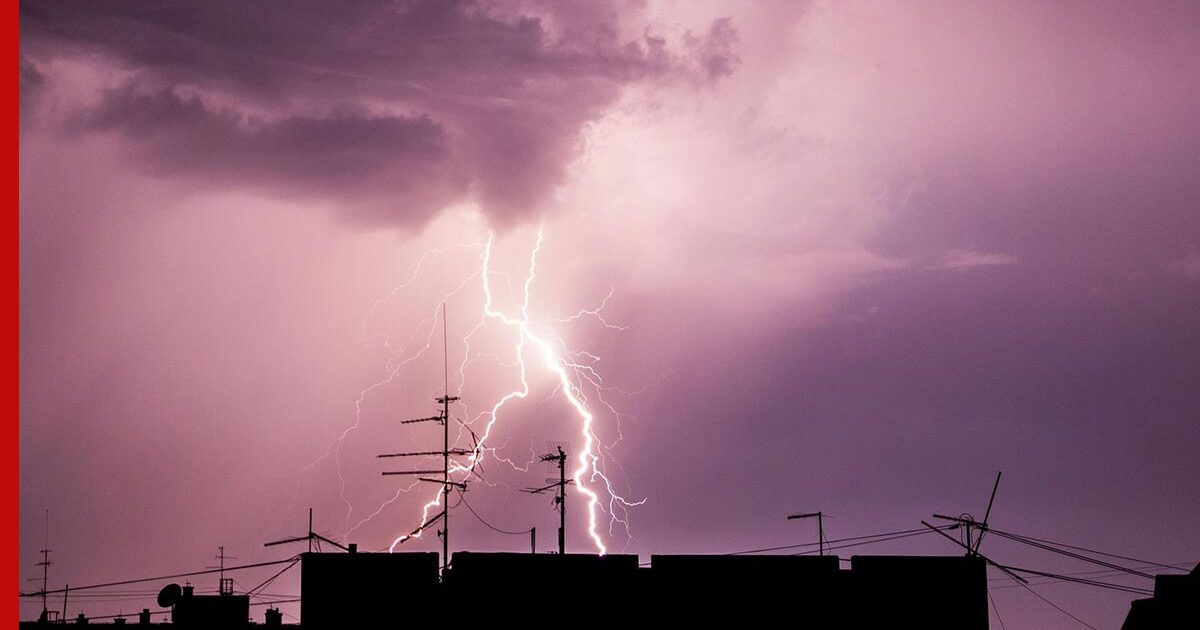 В подмосковной Балашихе прохожего убила молния