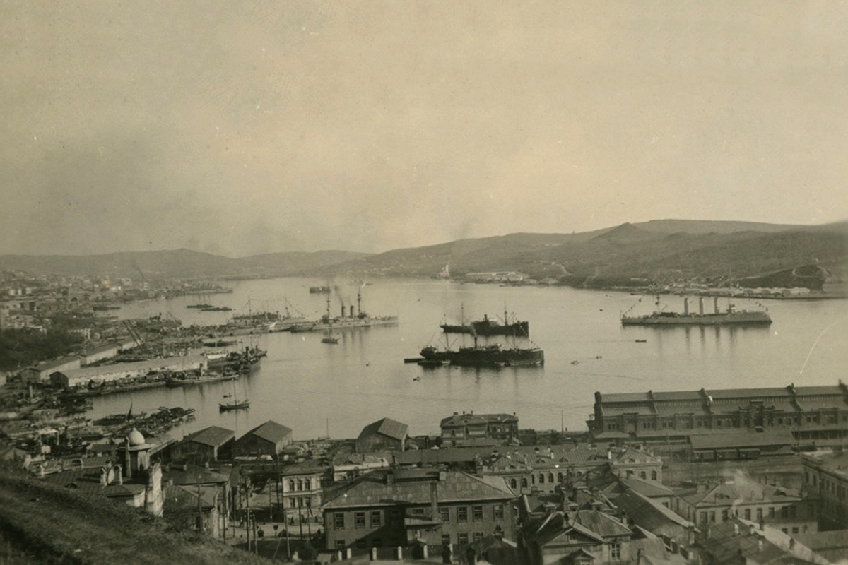 Бухта Золотой рог, 1917-1919 годы