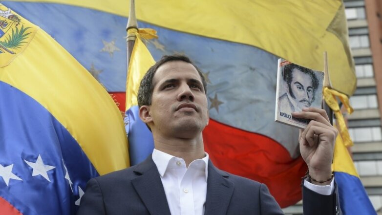 США передали Гуаидо счета Венесуэлы в американских банках
