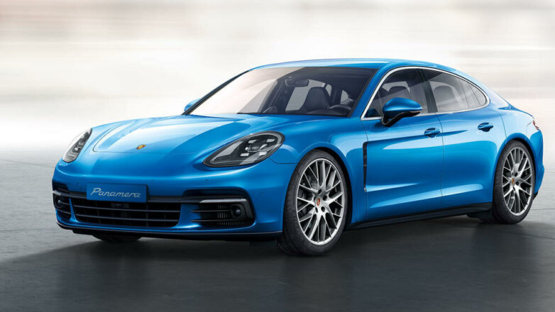 Porsche отозвал из России свыше тысячи автомобилей
