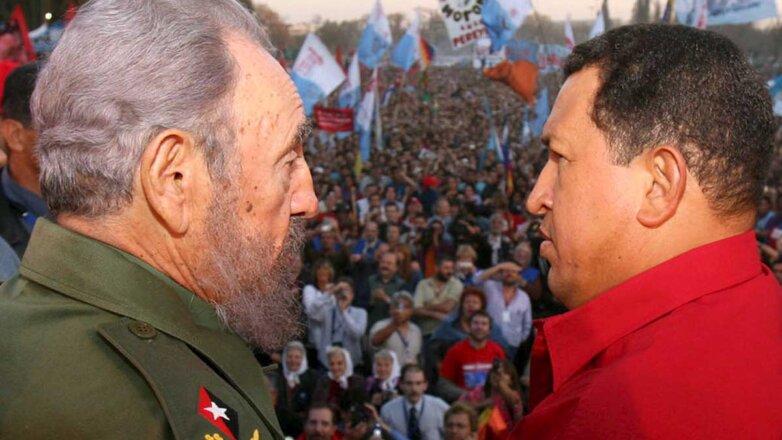 Попытка реализовать боливарианский проект в Венесуэле привела к экономическому краху государства с самыми большими в мире  запасами нефти