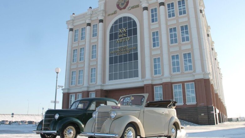 Уникальный «коммунистический» автомобиль появился в музее УГМК