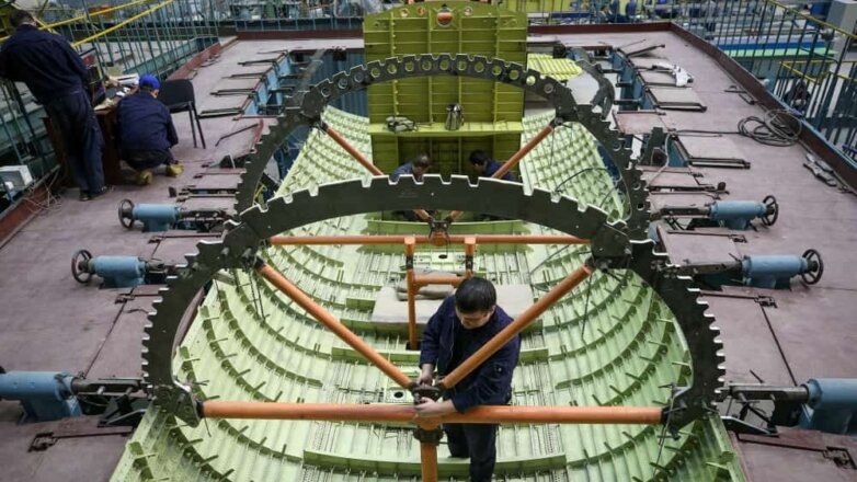 Путин рассказал о создании сверхзвукового ракетоносца Ту-160