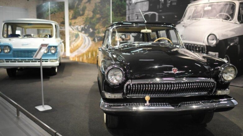 В музее УГМК появилась легенда советского автопрома – ГАЗ-22