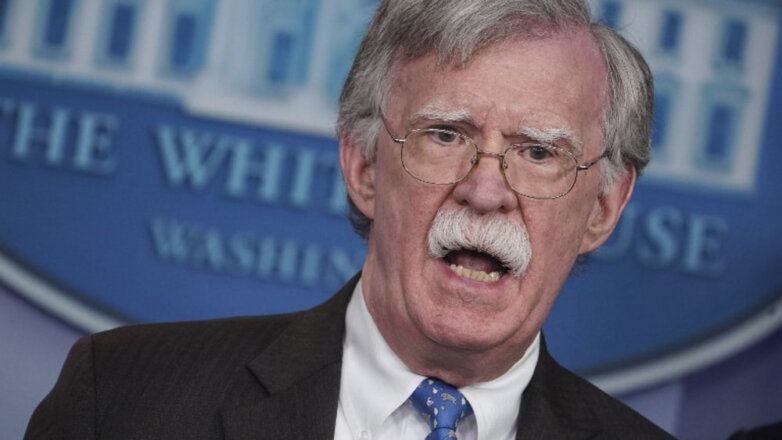 Болтон обвинил Россию в краже технологий США для гиперзвукового оружия