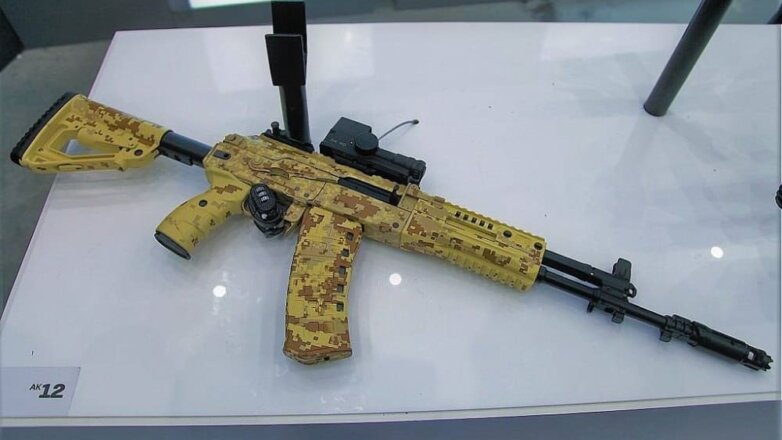 Первые образцы новейшего АК-12 тестируют в ВДВ