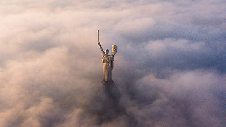 Украинцам ужесточили правила въезда в Россию