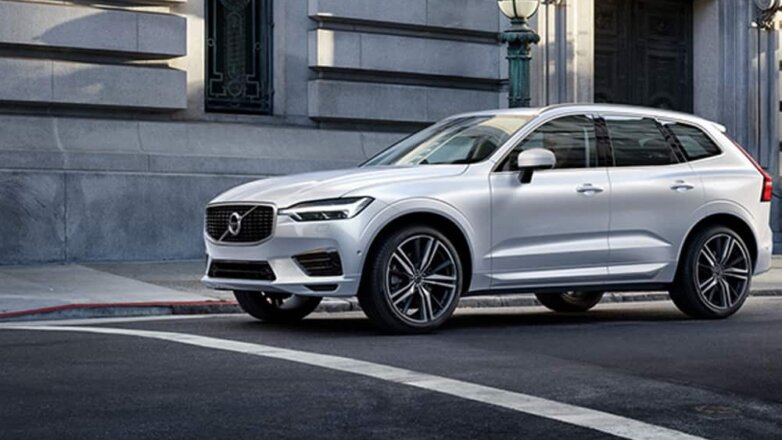 Пользователи каршеринга в Петербурге смогут ездить на Volvo бизнес-класса