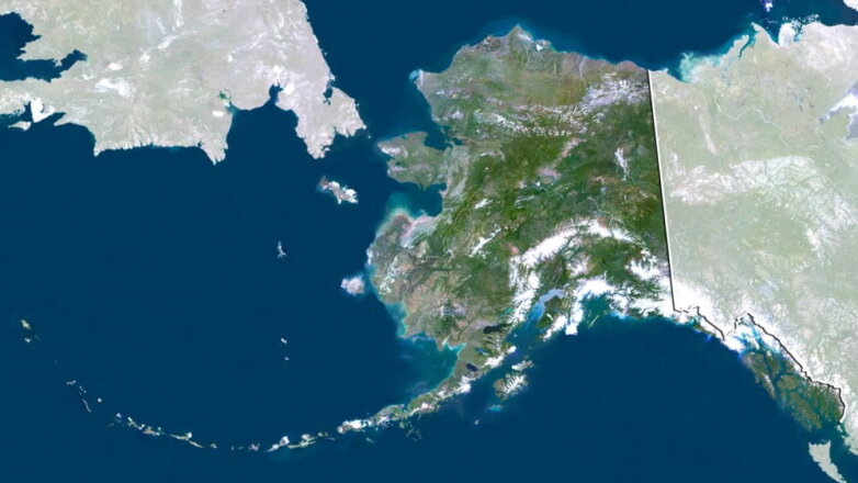 В учениях США на Аляске впервые за 10 лет принял участие авианосец