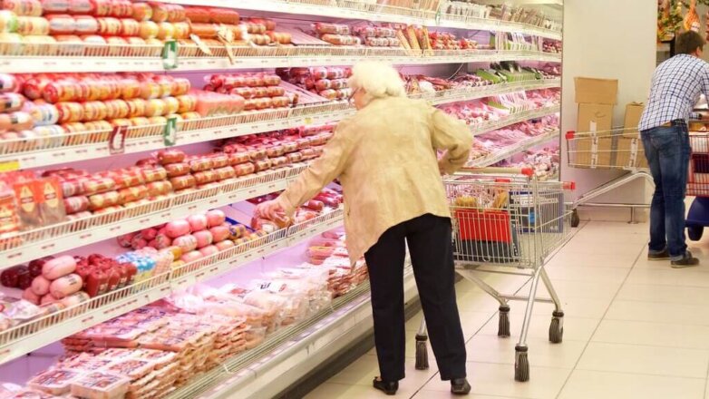 Перечислены способы повышения доходов пенсионеров до прожиточного минимума