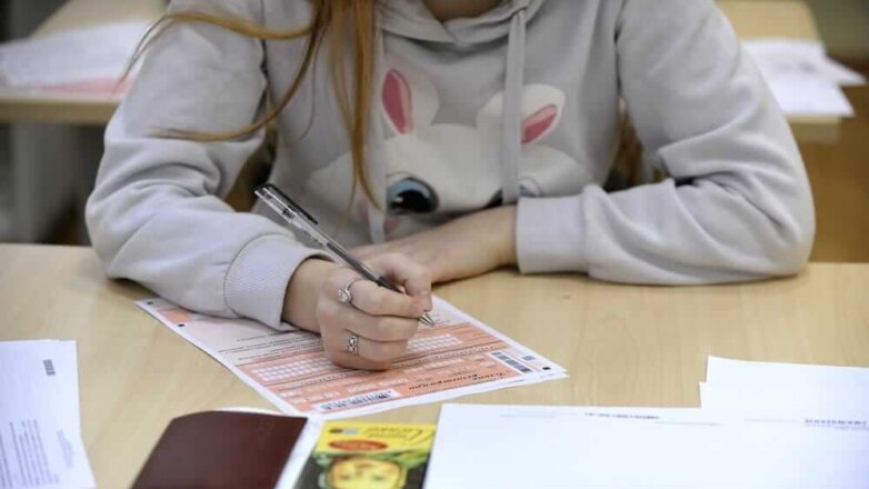 Получившая по 100 баллов на всех ЕГЭ выпускница поделилась секретом