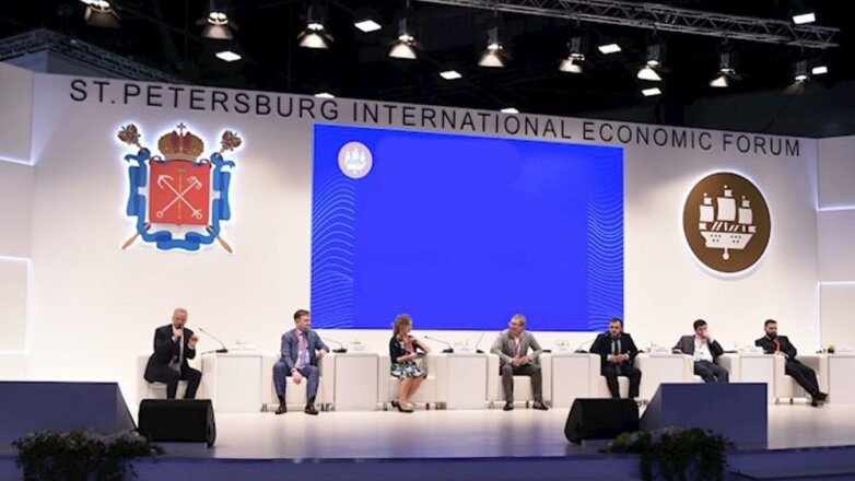 Американские компании собираются принять участие в ПMЭФ несмотря на бойкот властей США