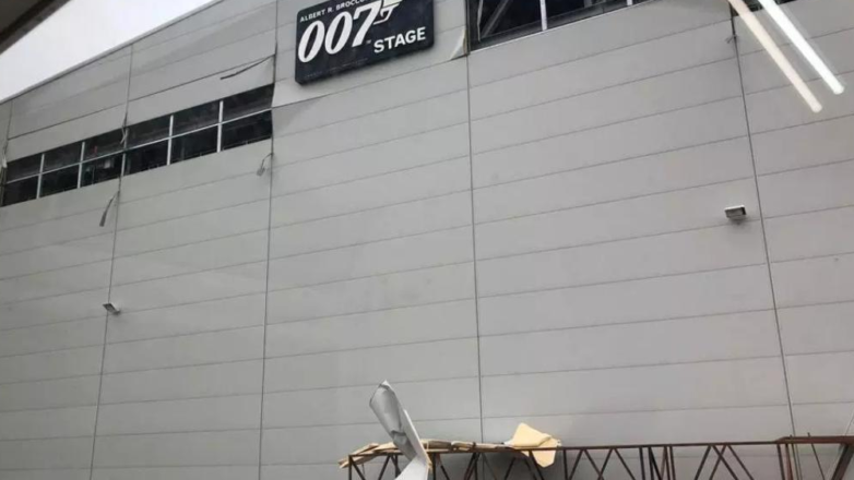 В результате взрыва на съемках нового фильма о Джеймсе Бонде пострадал человек