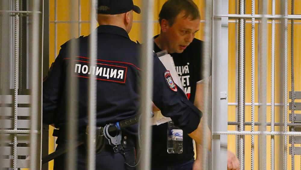 Решение суда: журналист Иван Голунов пробудет под домашним арестом до 7 августа