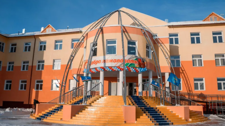 Рекорд по росту количества школ-односменок установил Дальний Восток