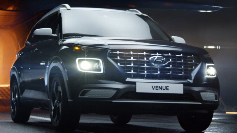 Новый мини-кроссовер Hyundai Venue начнут продавать в 2019 году