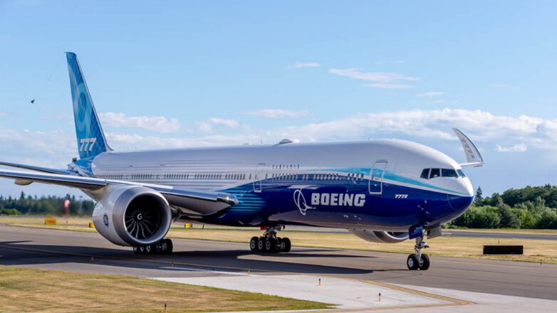 Boeing отложил полёт нового 777X