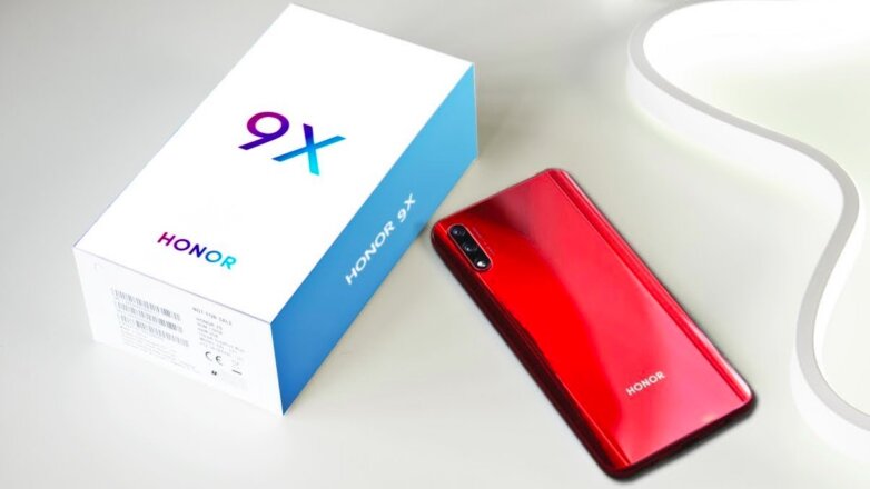 Триста тысяч смартфонов Honor 9X «разошлись» за один день