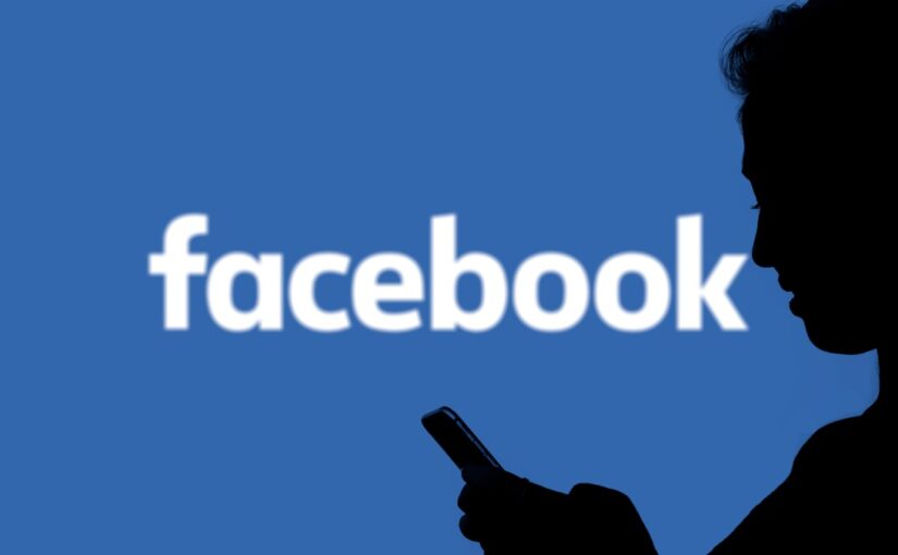 Две трети выявленных в сети случаев насилия над детьми приходятся на Facebook