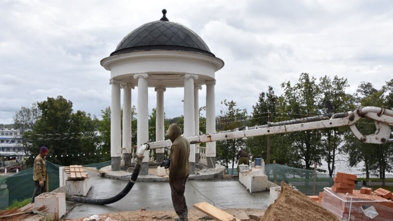 В Костроме ремонтируют знаменитую беседку Островского