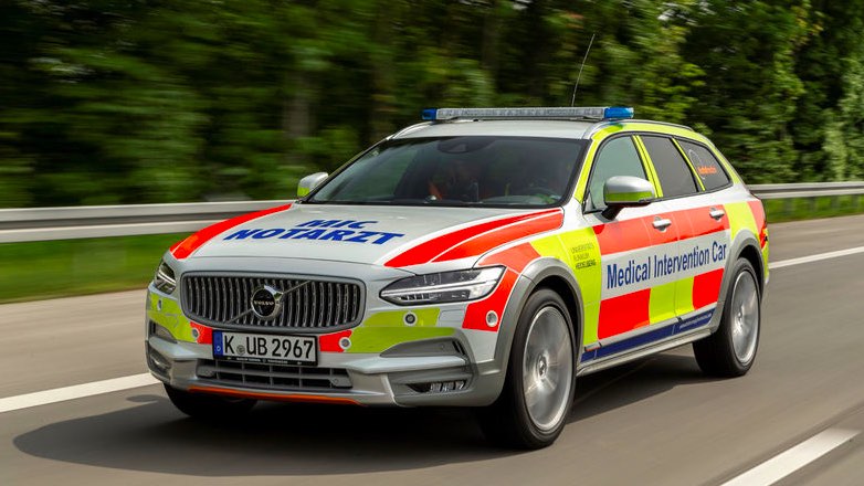 Люксовые внедорожники начали использовать как санитарные машины