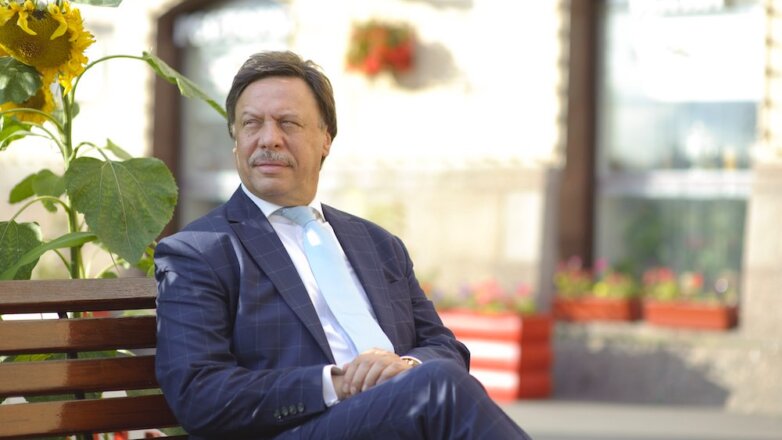 Михаил Барщевский: «Юристов у нас не готовят разве что в театральных институтах...»