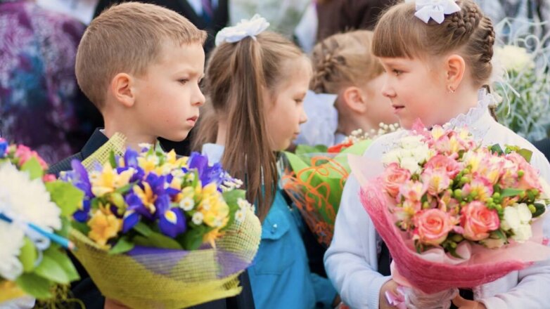 Россияне стали покупать меньше цветов к 1 сентября