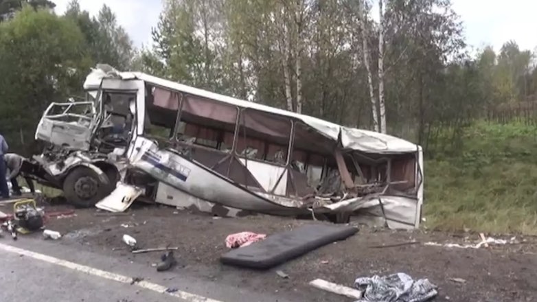 Ространснадзор начал проверку после ДТП с автобусом под Ярославлем