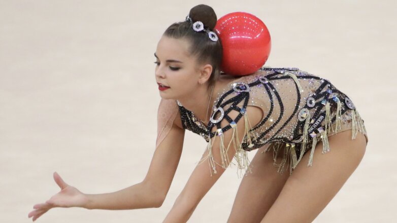 Дина Аверина в 9 раз стала чемпионкой мира по художественной гимнастике