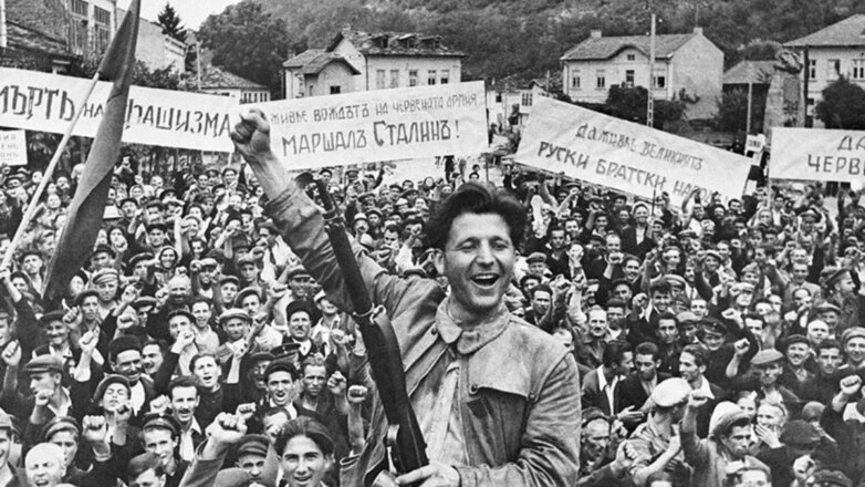 В Болгарии назвали безумным мнение МИД страны о роли СССР в освобождении Европы