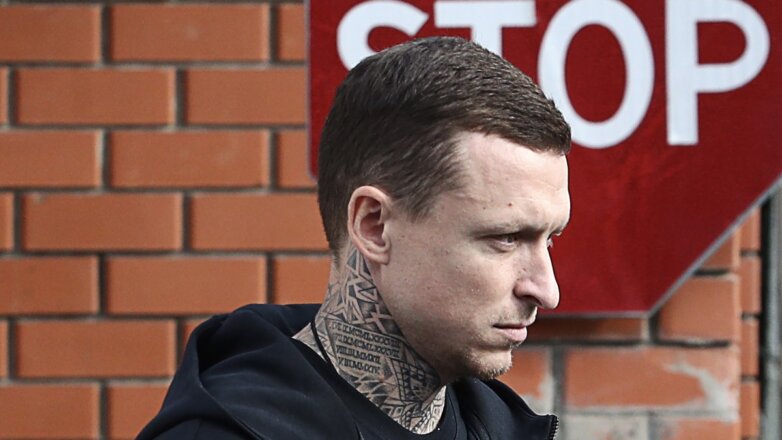 Мамаев пожаловался на преследования неадекватной девушки