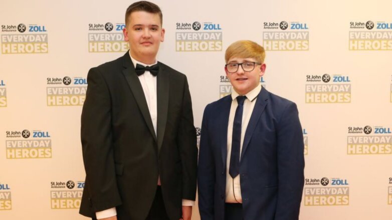 Два подростка спасли жизнь девушке-гимнастке