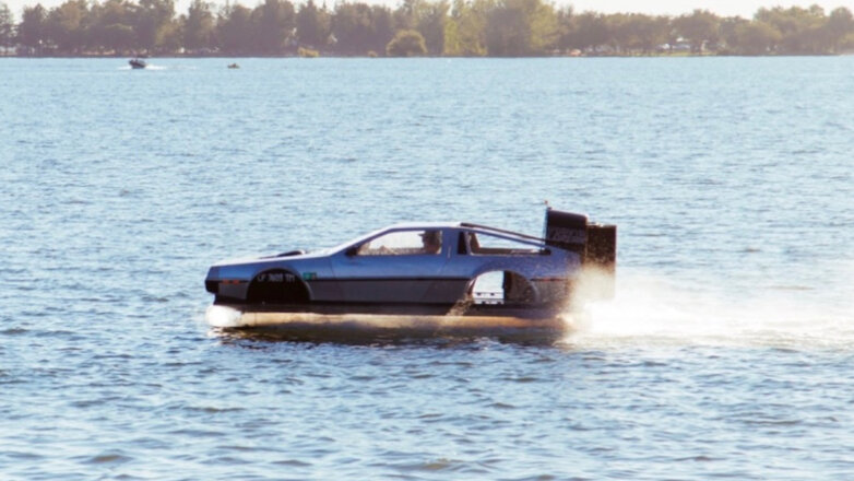 В продаже появился DeLorean на воздушной подушке