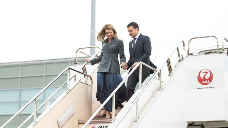 Зеленский прилетел в Японию на интронизацию императора Нарухито