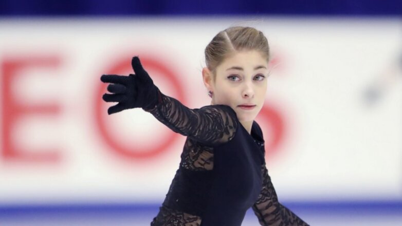 Фигуристка Косторная отреагировала на необычный подарок поклонников