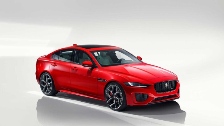 В России стартовали продажи обновленного Jaguar XE