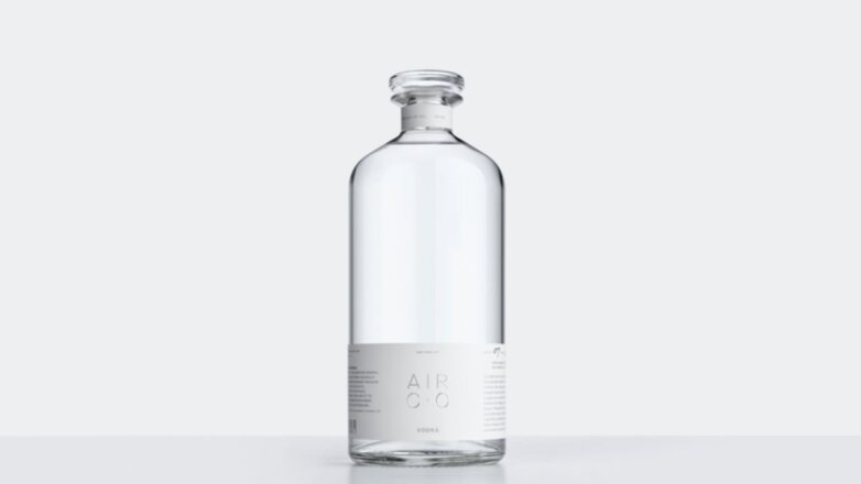 В США научились делать водку из воды и воздуха