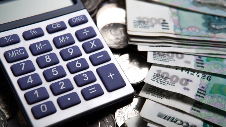 Зарплаты бюджетников и наемных работников сравнили в Башкирии