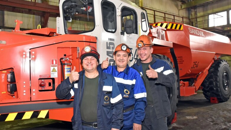 На Учалинский рудник поступил новый шахтный автосамосвал