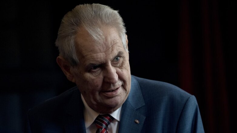 Президент Чехии назвал прогноз о начале войны на Украине 3-м конфузом разведки США