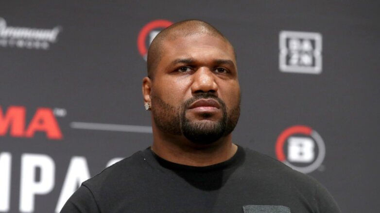 Джексон отказался от медпомощи после нокаута от Емельяненко