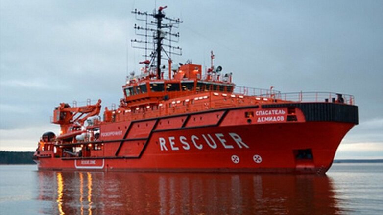 Российский корабль заподозрили в слежке за американским авианосцем