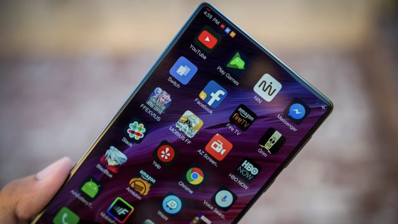 Опубликована возможная дата выхода нового «безрамочника» Xiaomi Mi Mix 4