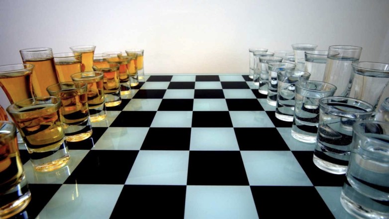 Россиян предупредили о росте цен на водку и коньяк