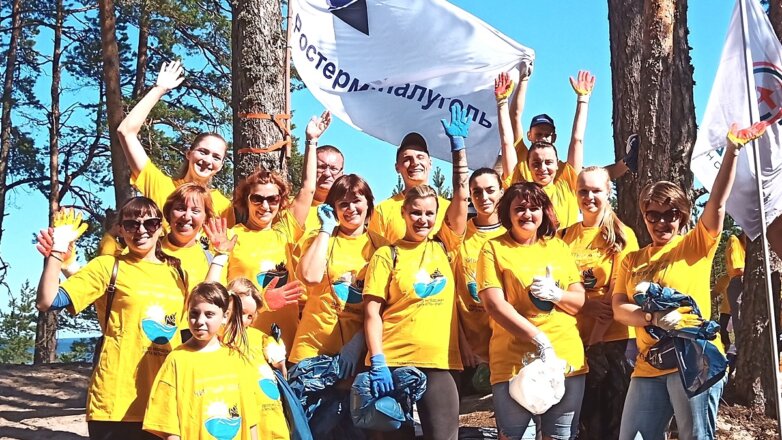 Волонтеры АО «Ростерминалуголь» отметили День добровольца