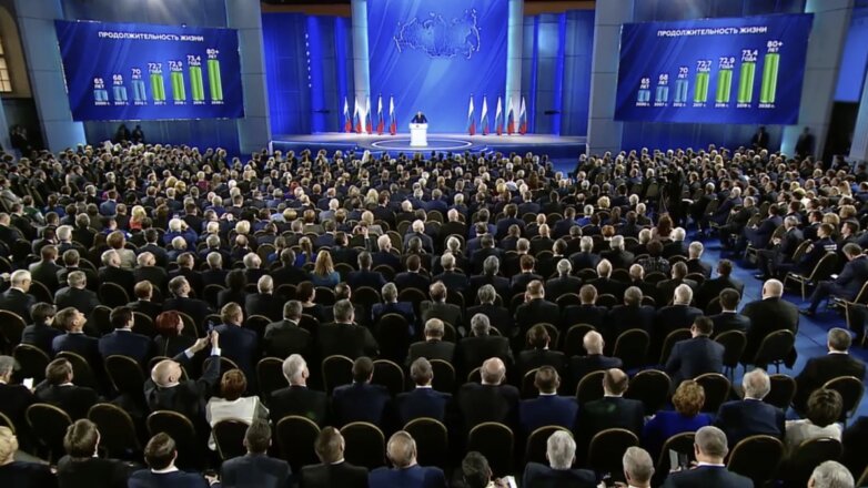 В Минфине предложили увеличить расходы на президента и его администрацию