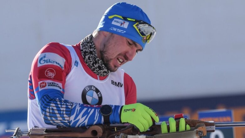 Биатлонист Логинов выиграл индивидуальную гонку на этапе Кубка мира
